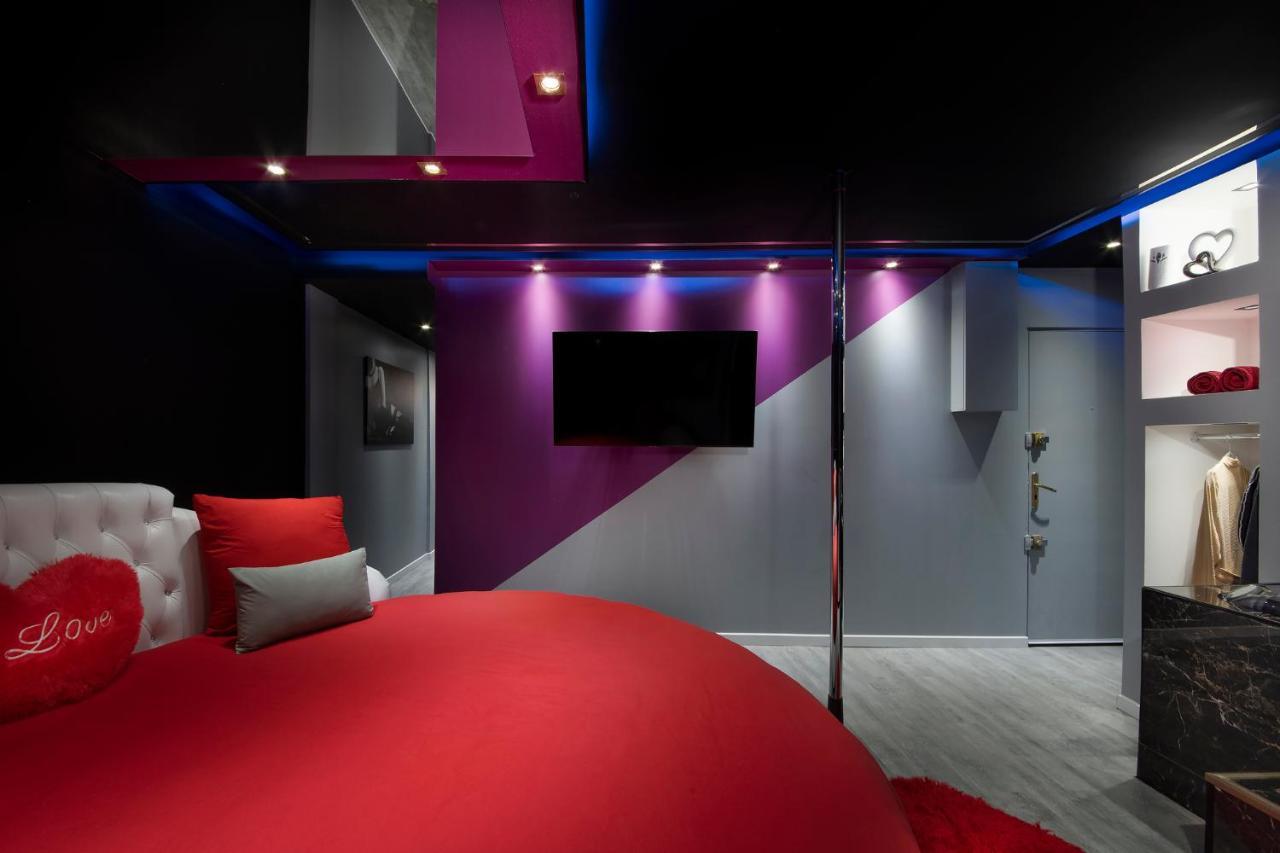 Secret Night Ii Apartment